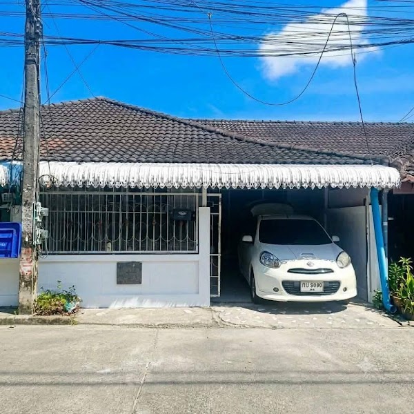 หมู่บ้านจอมทอง