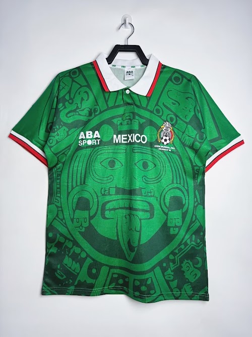 Camiseta de local de México 1998 con tejido jacquard.jpeg