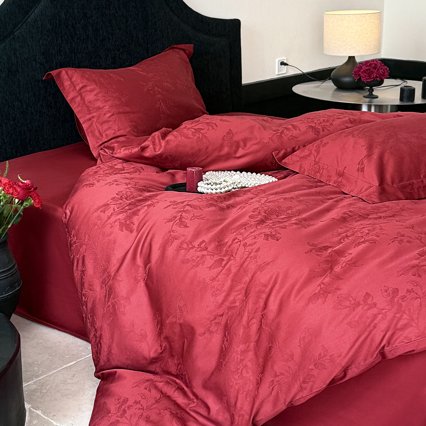 High-quality cotton bedding set, 4-piece, with embroidery