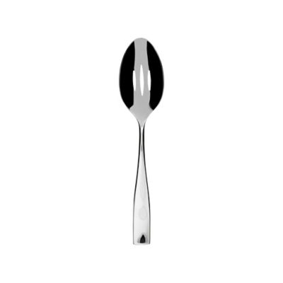 Cuchara ranurada de servicio Our Table™ Beckett