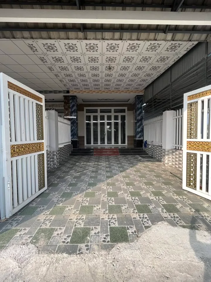 Bán nhà 100m2 Hẻm 20 Điện Biên Phủ, Gần Tòa Thánh Tây Ninh