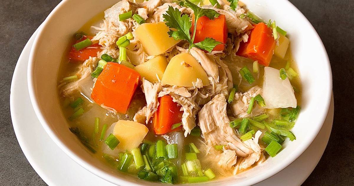 Súp Gà Hầm Rau Củ (Nấu Từ Nước Ninh Gà)