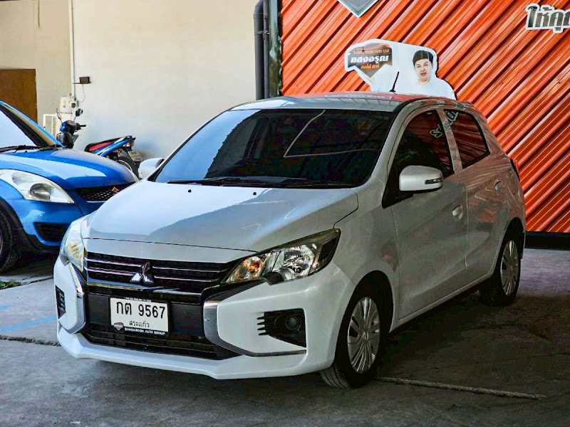 MITSUBISHI MIRAGE