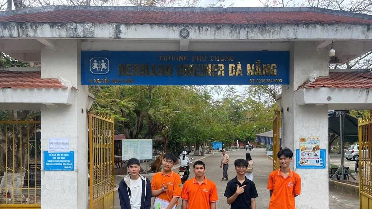 Từ nỗi đau Covid-19 đến phòng thi, học sinh Hy Vọng viết tiếp ước mơ - Báo Giáo Dục &amp; Thời Đại