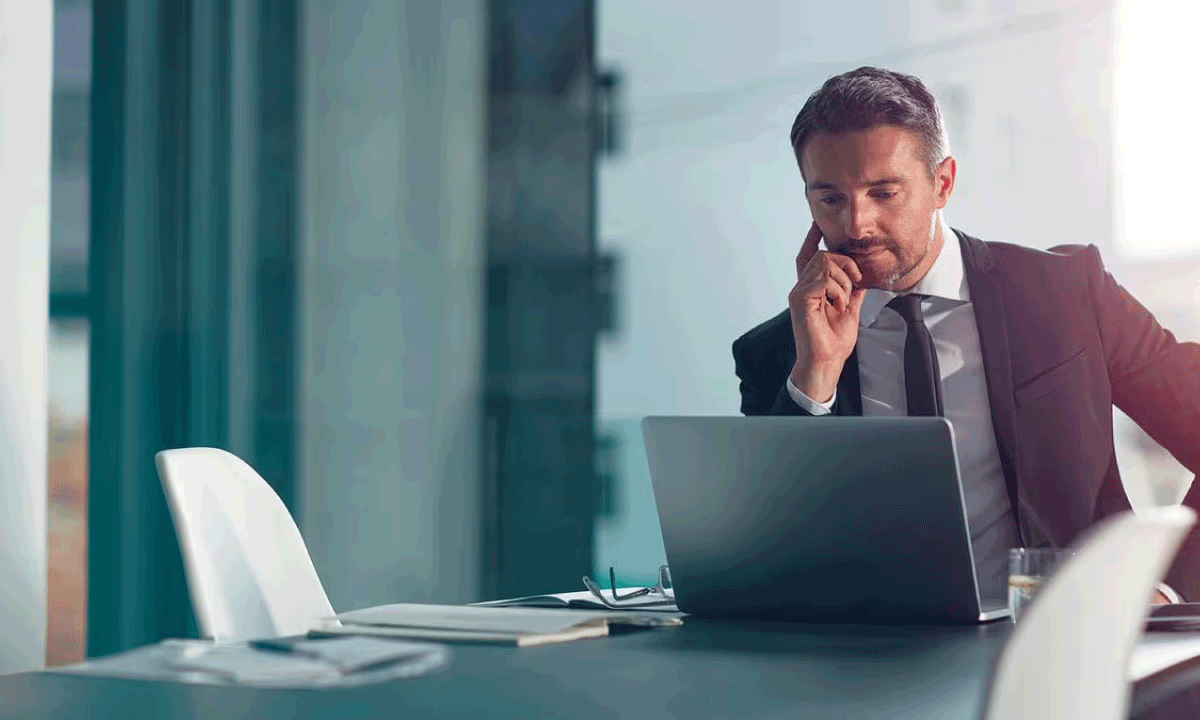 Gestión de innovación en equipos híbridos: Oportunidades estratégicas para empresas