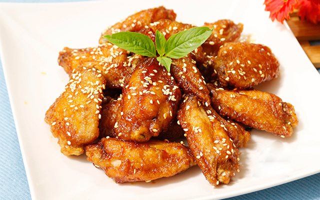 Thịt Gà Chiên Sốt Mật Ong