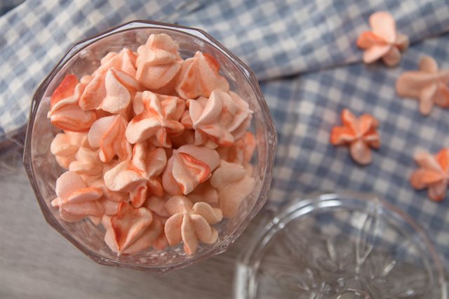 Meringue Cookies