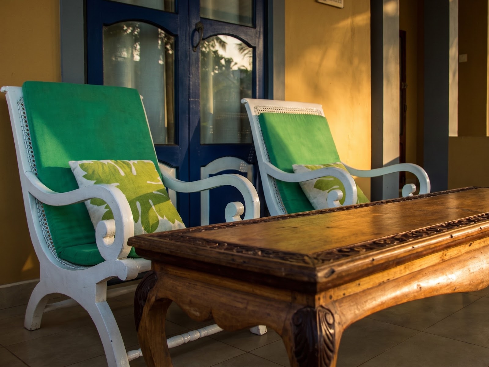 Expansive Ground Level Verandah Deck