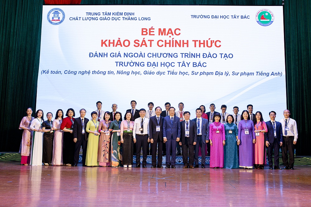 Bế mạc Khảo sát chính thức phục vụ đánh giá ngoài 06 chương trình  đào tạo Trường Đại học Tây Bắc năm 2025