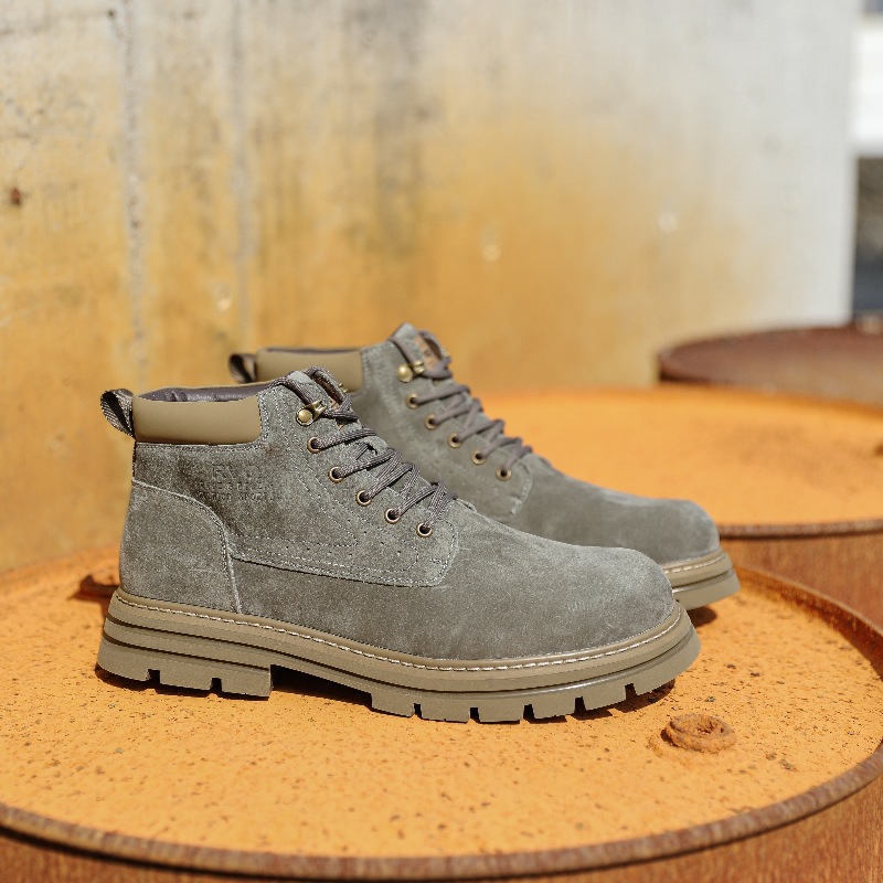 Robust Leather Boots, lined, various sizes