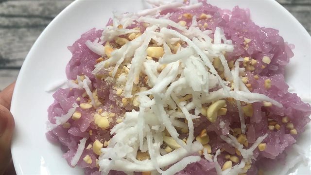 Xôi Lá Cẩm Nấu Bằng Nồi Cơm Điện