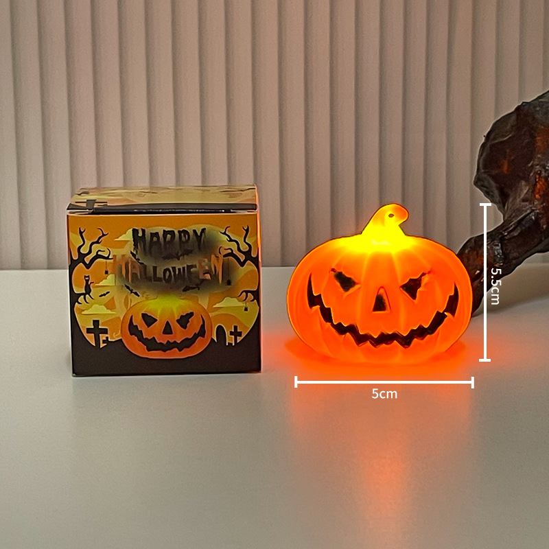 LED Pumpkin Lamp with Carry Handle for Halloween Decoration