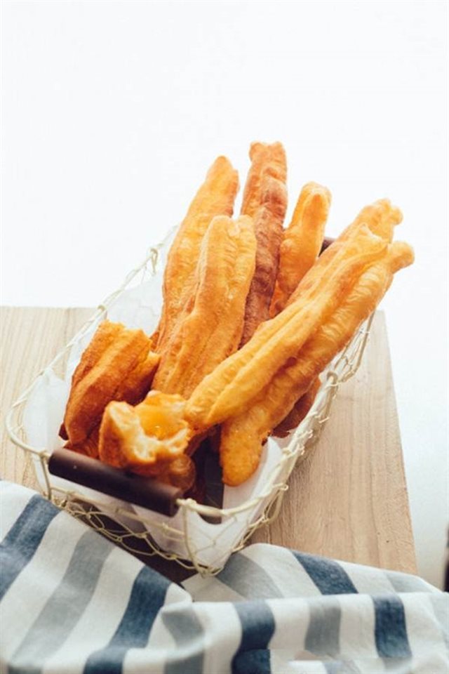 Quẩy Chiên Giòn Đơn Giản