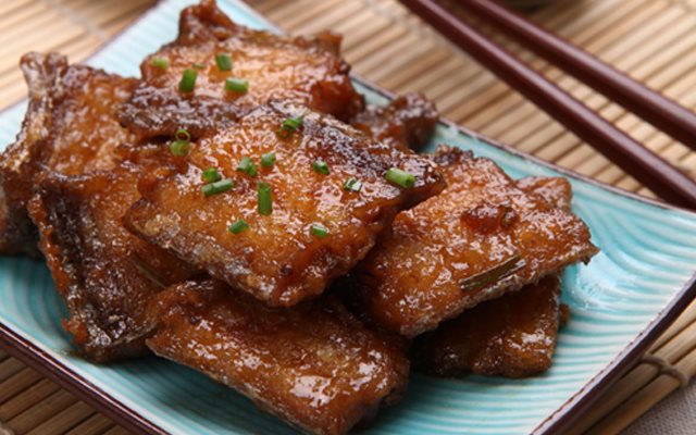Cá Hố Chiên Sốt Chua Ngọt