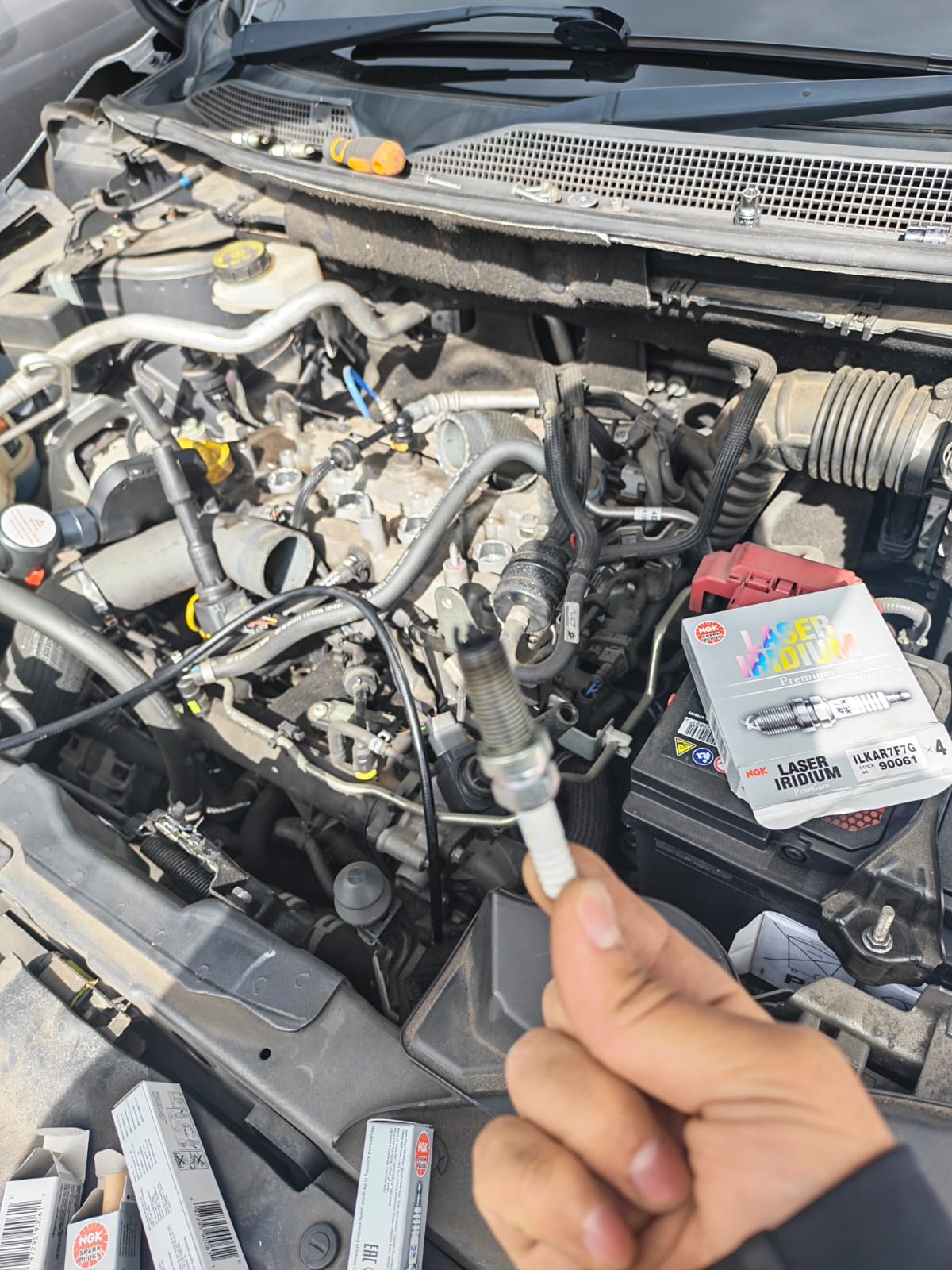 Nissan Qashqai Spark Plug Replacement in Walsall 2