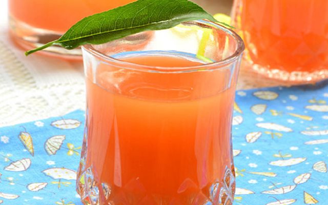 Nước Ép Cà Rốt Và Táo