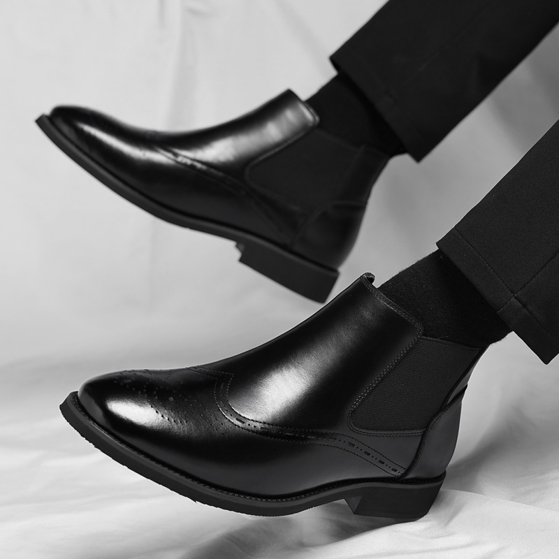 Men's Vintage Brogue Chelsea Boot