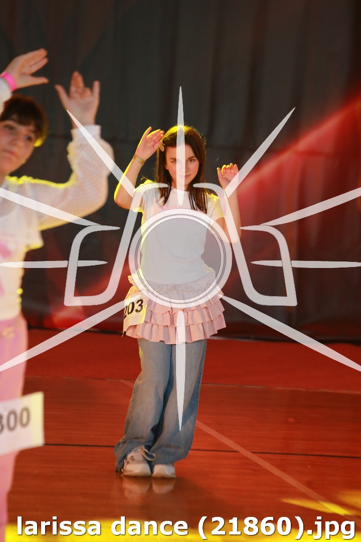 larissa dance (21860).jpg