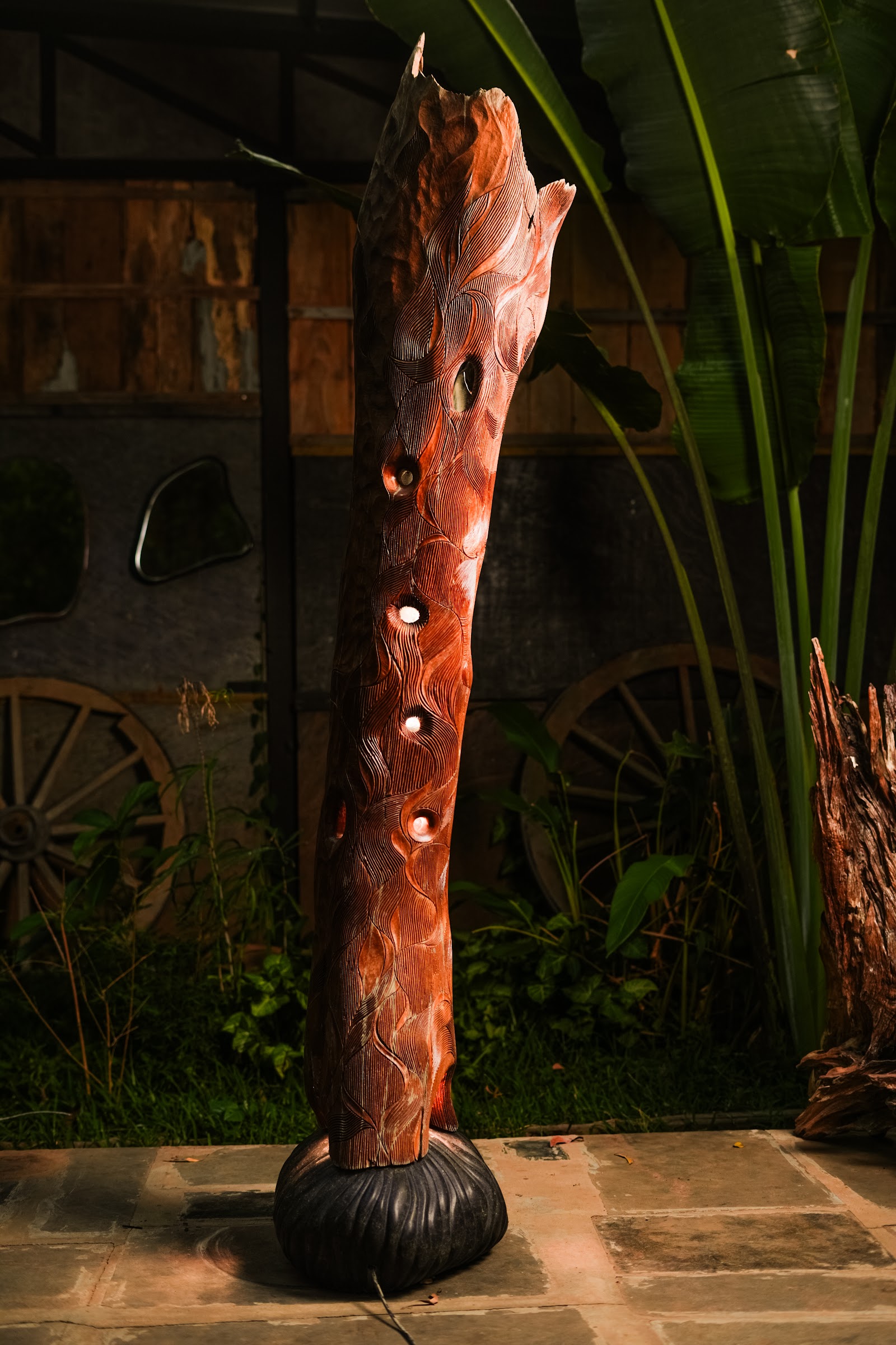 Lumen Totem, studio view 3