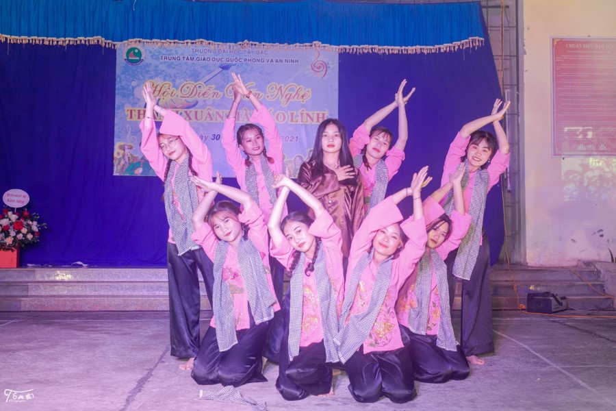 Trung tâm Giáo dục Quốc phòng và An ninh hoàn thành giảng dạy môn học Giáo dục quốc phòng và an ninh cho sinh viên Trường Cao đẳng Cộng đồng Lai Châu