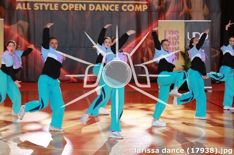 larissa dance (17938).jpg