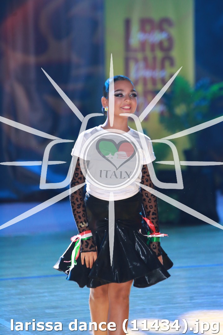 larissa dance (11434).jpg