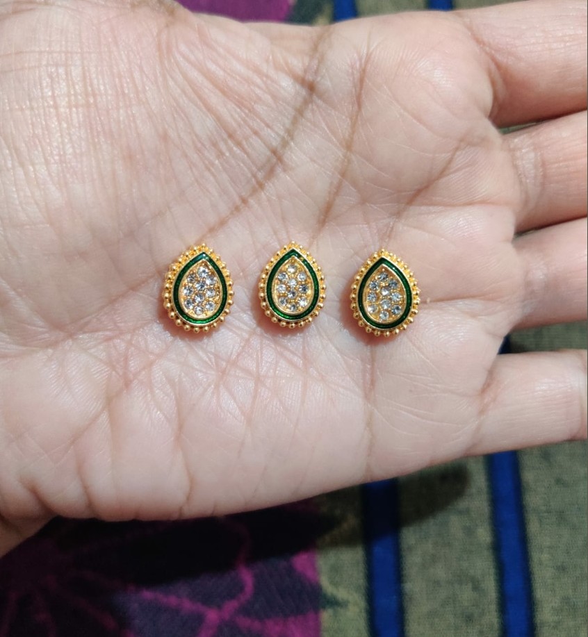 R24-Drop Green Meena Gold (Pack Of 3)
