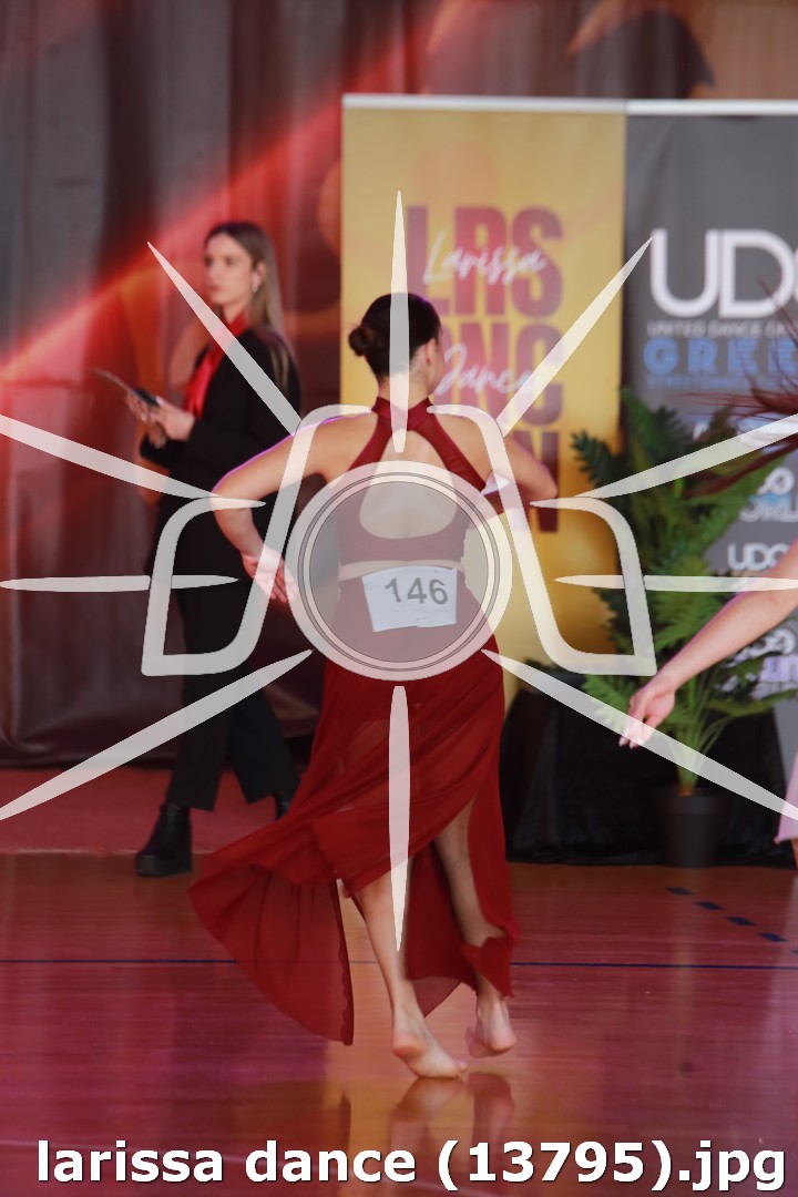 larissa dance (13795).jpg