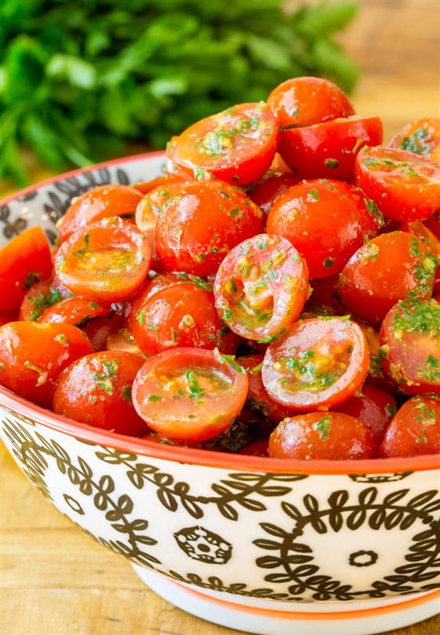 Salad Cà Chua Sốt Pesto