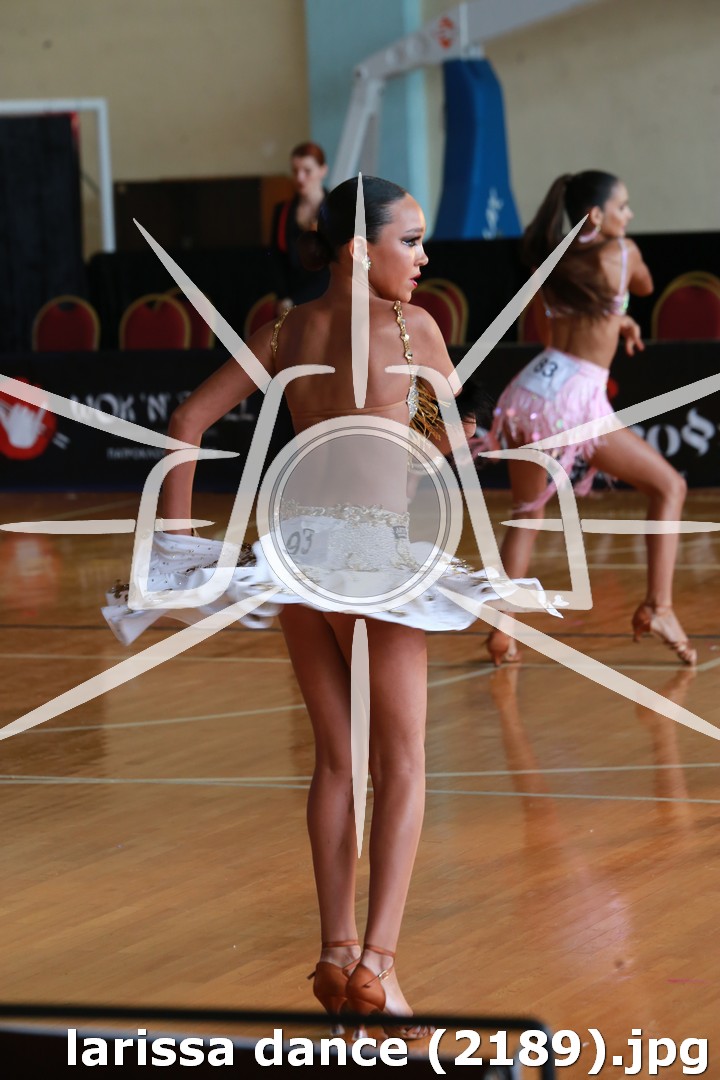 larissa dance (2189).jpg