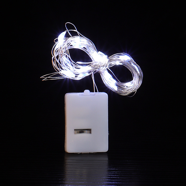 LED-Lichterkette mit kleiner Batteriebox