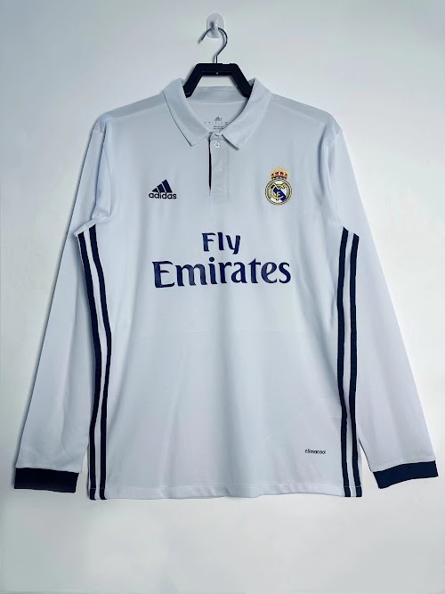 Retro 2016-17 Real Madrid Local.jpeg
