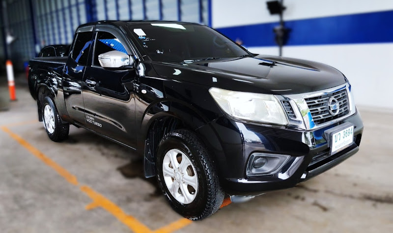 NISSAN NAVARA
