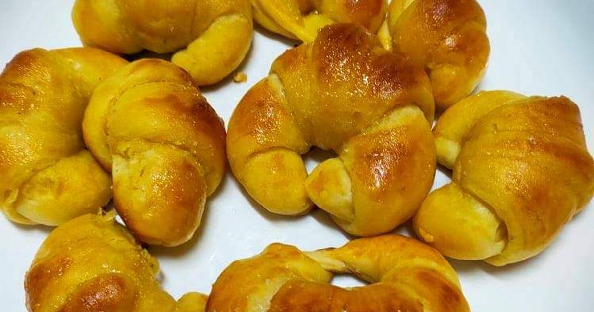 Bánh mì ngọt hình con 🦀🥐