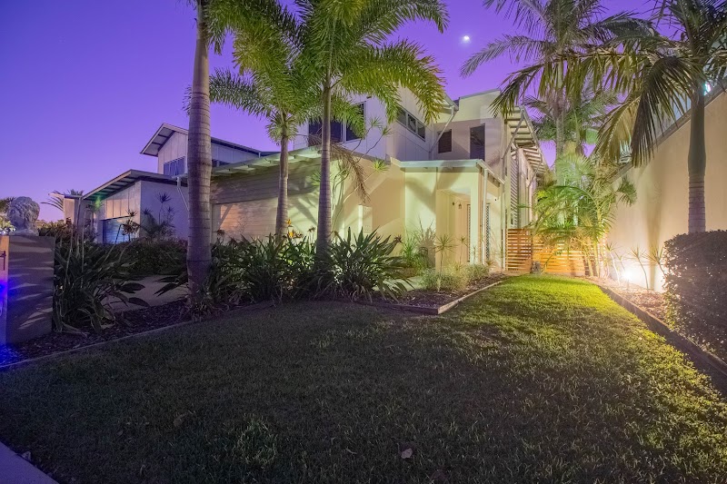 Sandstone Point, QLD, 4511 realty