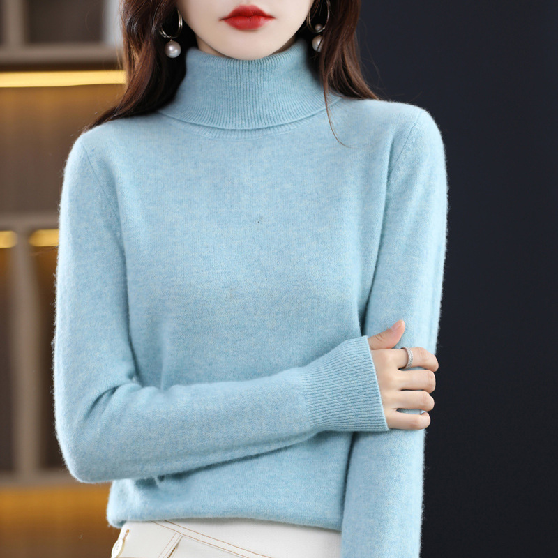 Elegant women's turtleneck sweater, knitted, loose fit