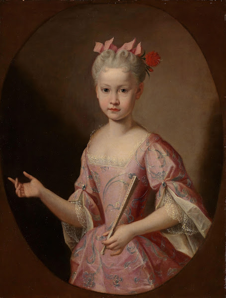 Young girl with fan
