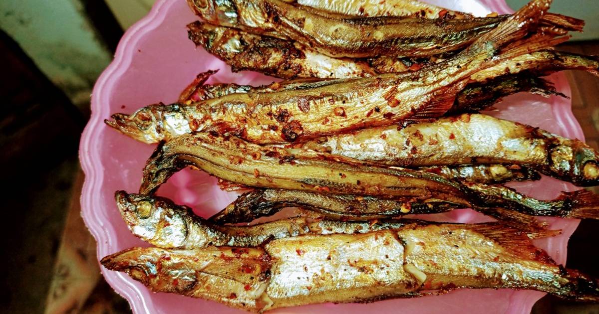Cá trứng nauy nướng bằng nckd