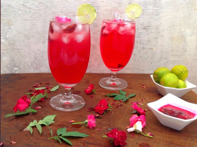 Soda Hoa Hồng