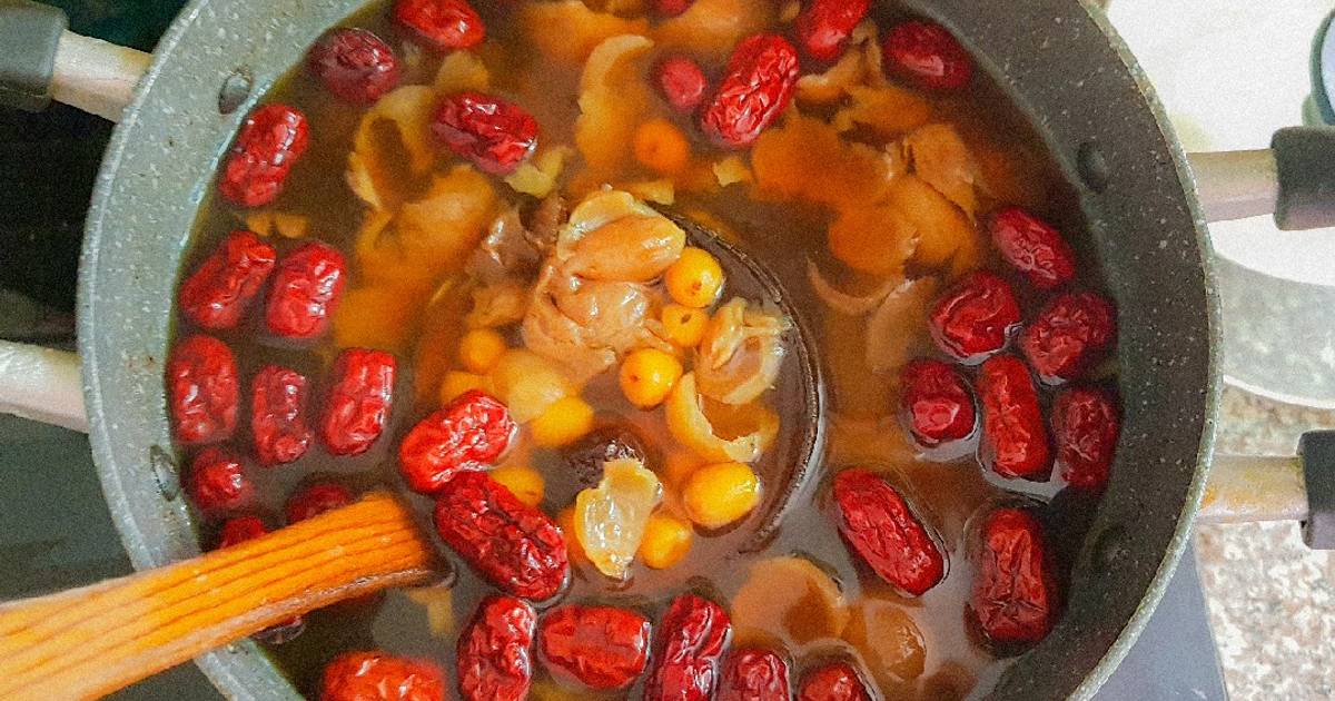 Chè Hạt sen, nhãn nhục, táo tàu