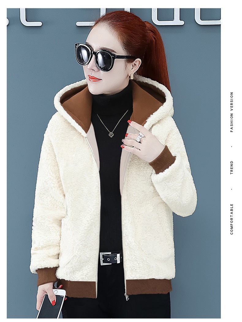 Lamb fleece coat, hooded, lined
