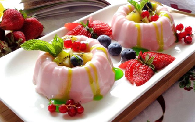 Pudding Sữa Dâu