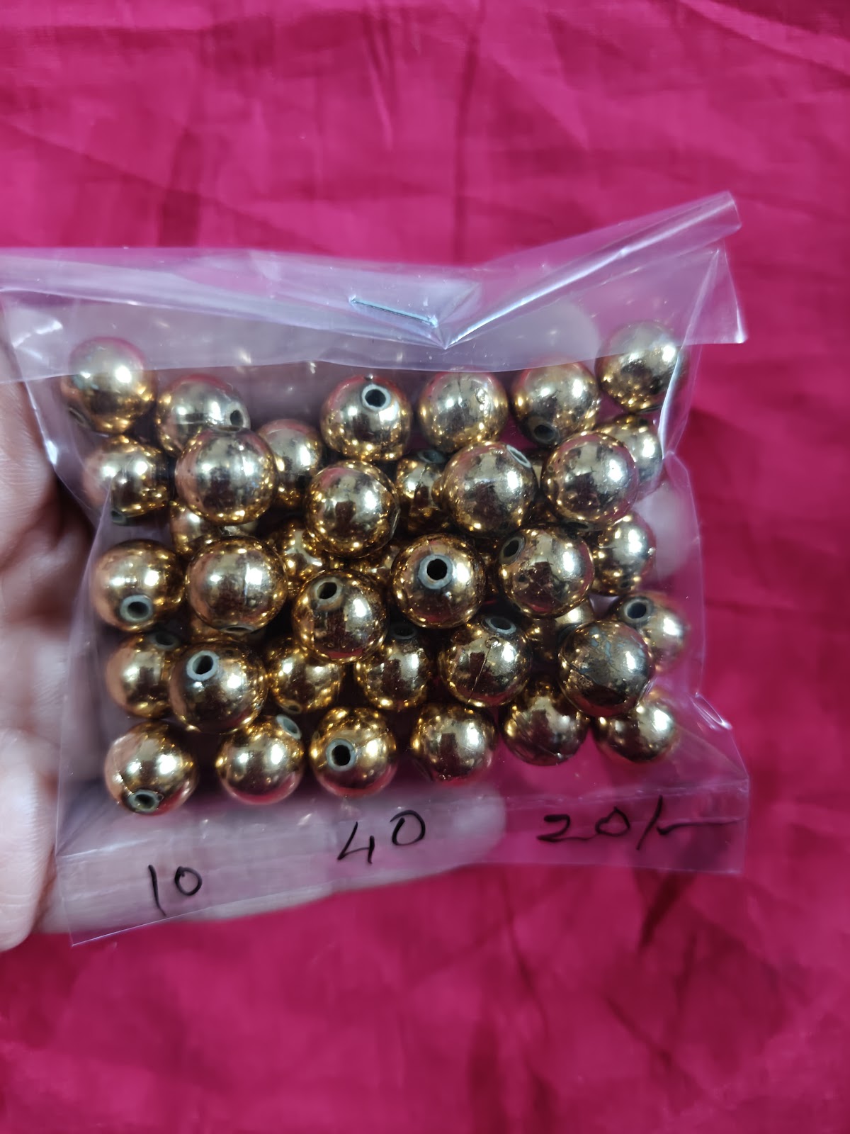 10 mm plastic gold mani - pack of 40
