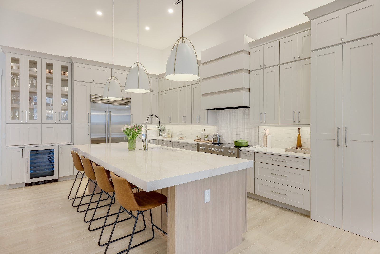 SW 14th Avenue interior