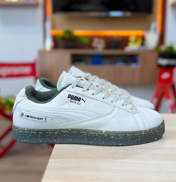 Puma Suede BMW Gris Claro