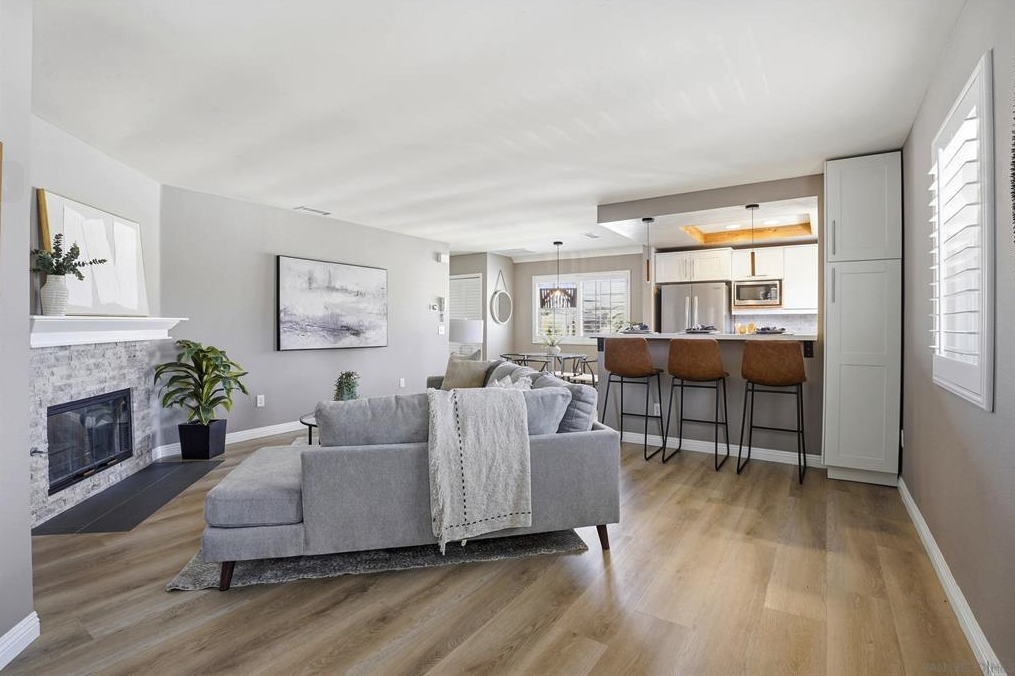 3922 Albatross St Unit 3, San Diego, CA 92103 — buyer represented by The Sean Zanganeh Real Estate Team