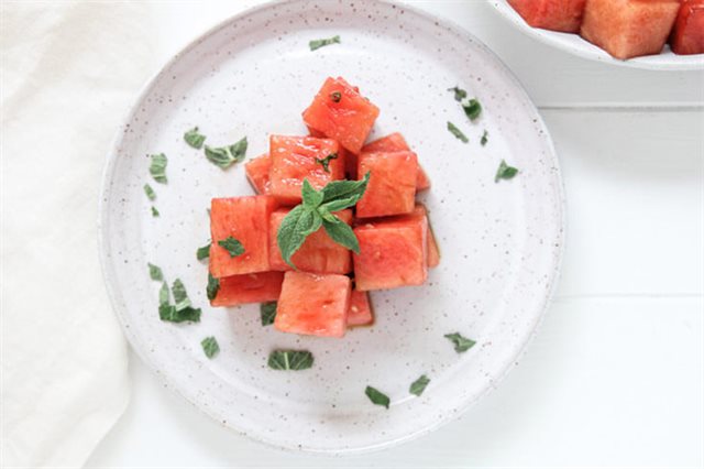 Salad Dưa Hấu Giấm Chua Ngọt