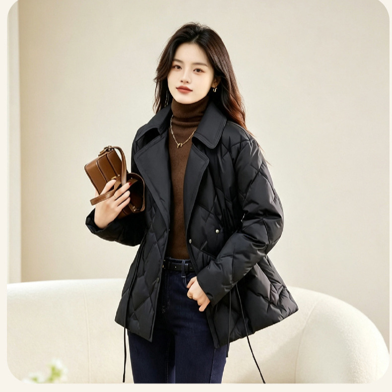 Short women’s down jacket in elegant style