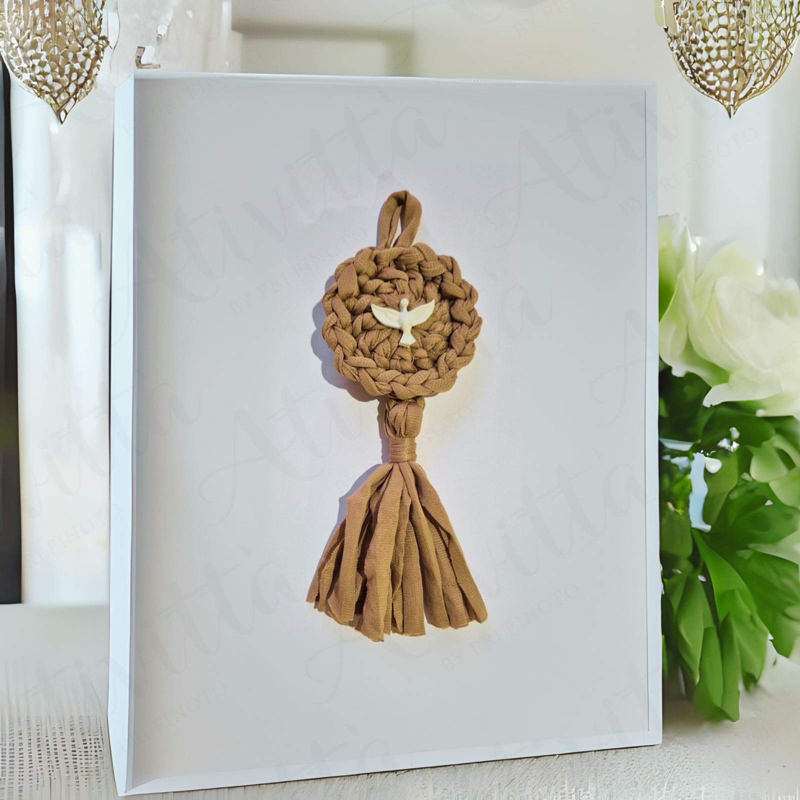 Chaveiro Espírito Santo em Crochê