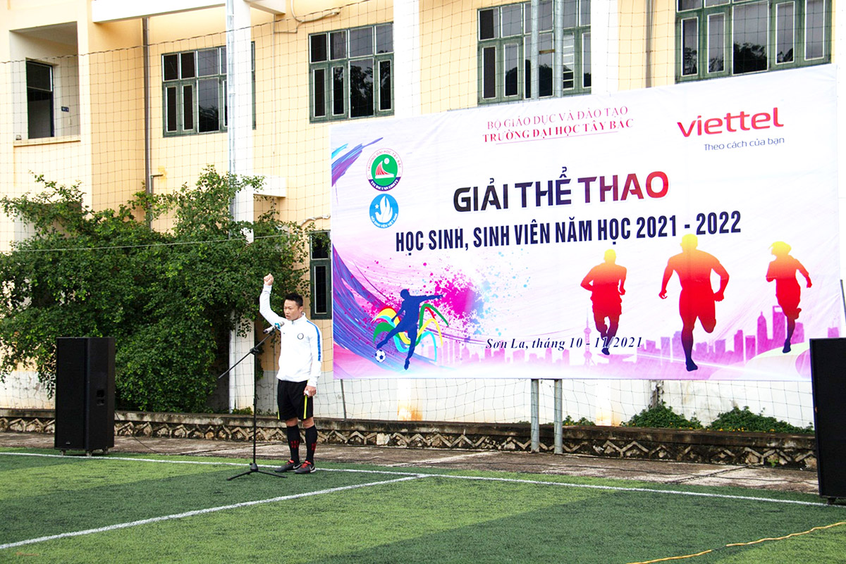 Khai mạc Giải thể thao học sinh, sinh viên Trường Đại học Tây Bắc năm học 2021 - 2022